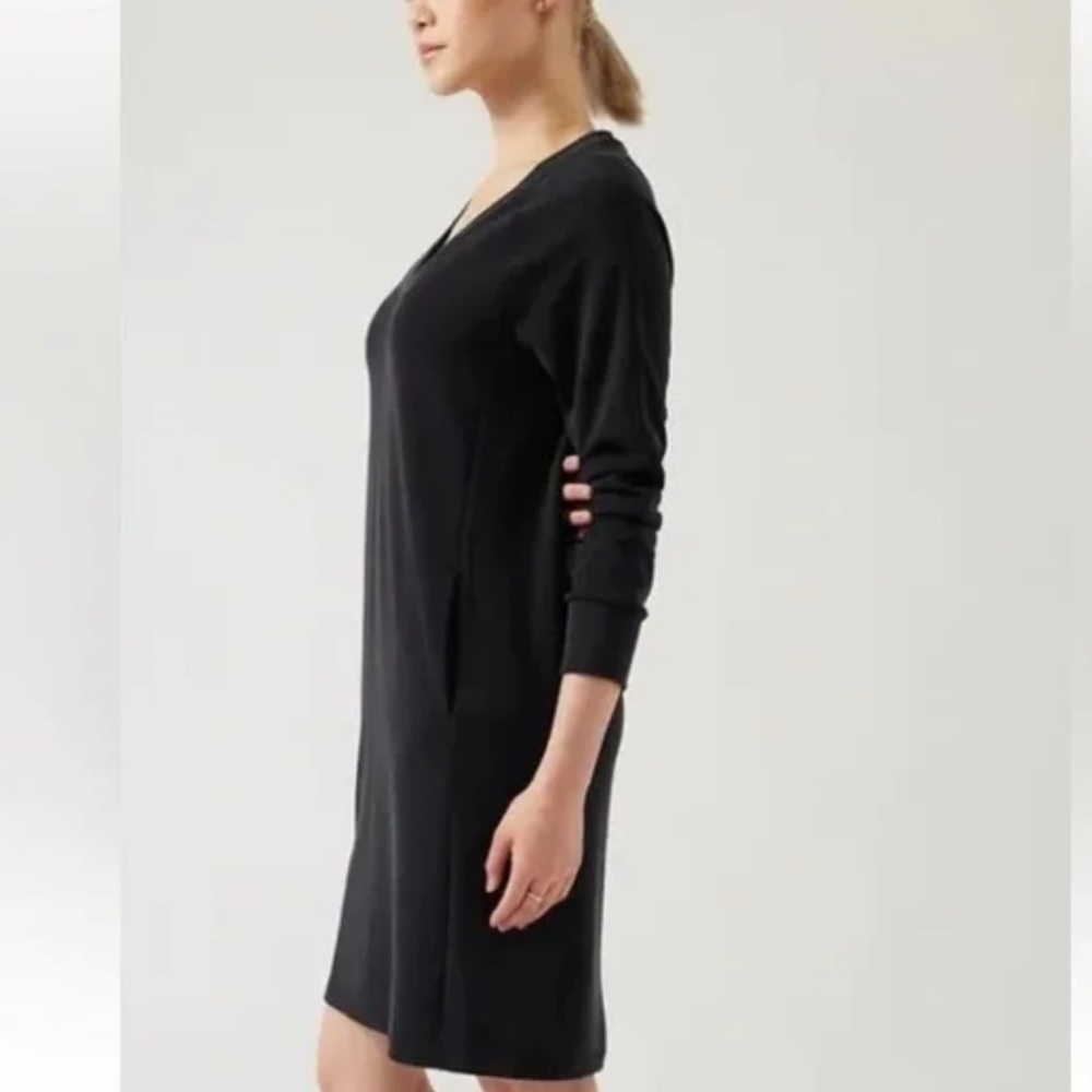 Athleta Seasoft Dress NWOT